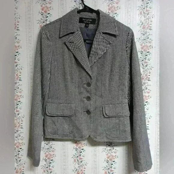 Signature By Larry Levine Blazer Women's Sz 4 Gray Preppy Work Wear Three Button - Picture 1 of 6